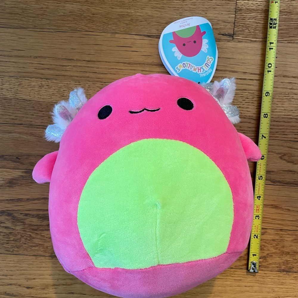 Archie Axolotl 8” Black light Squishmallow NWT